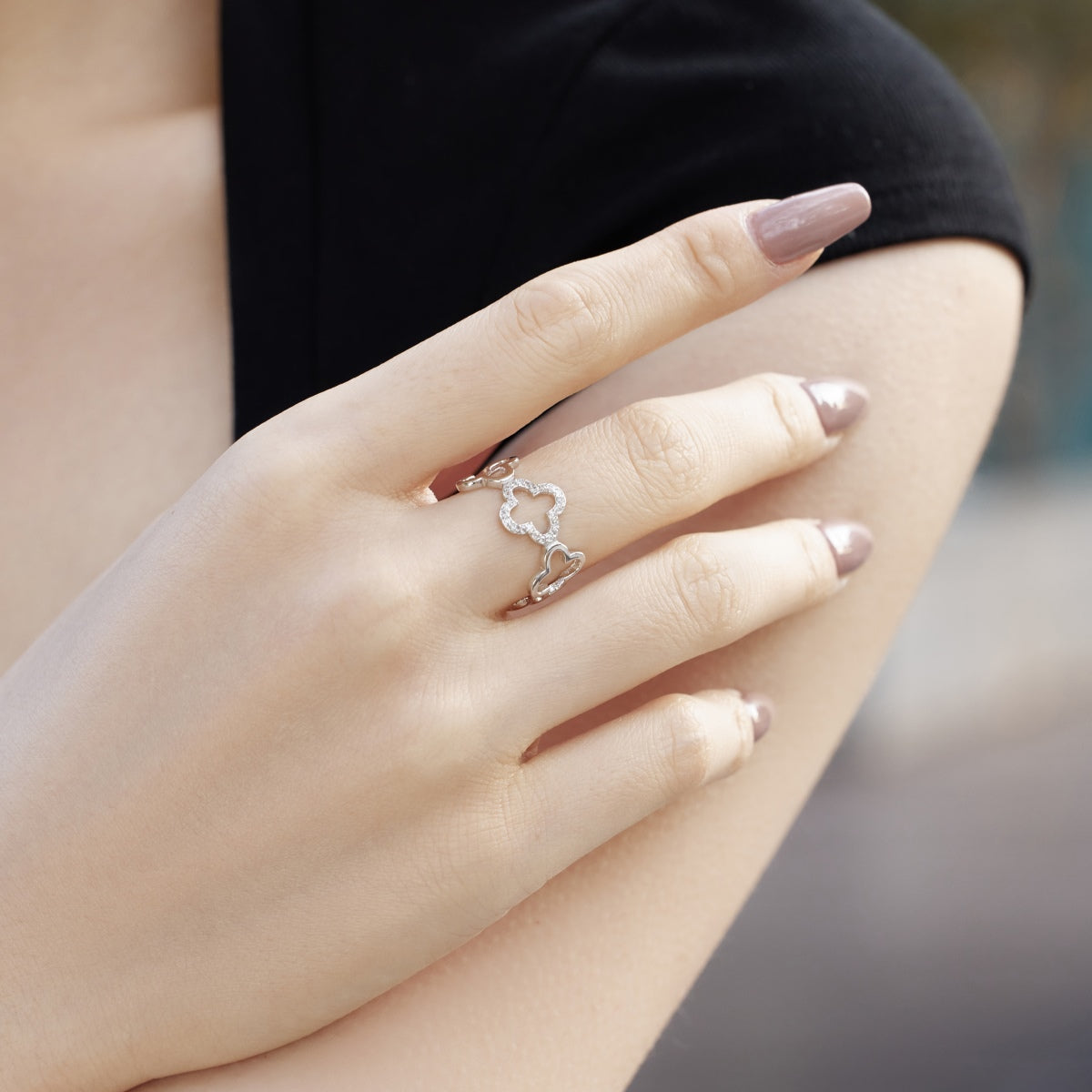 [GALE]Hollow Design Four-Leaf Clover Flower Shape Ring