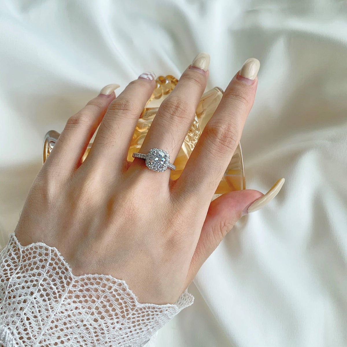 [GALE]Dazzling Resplendent Round Cut Wedding Ring