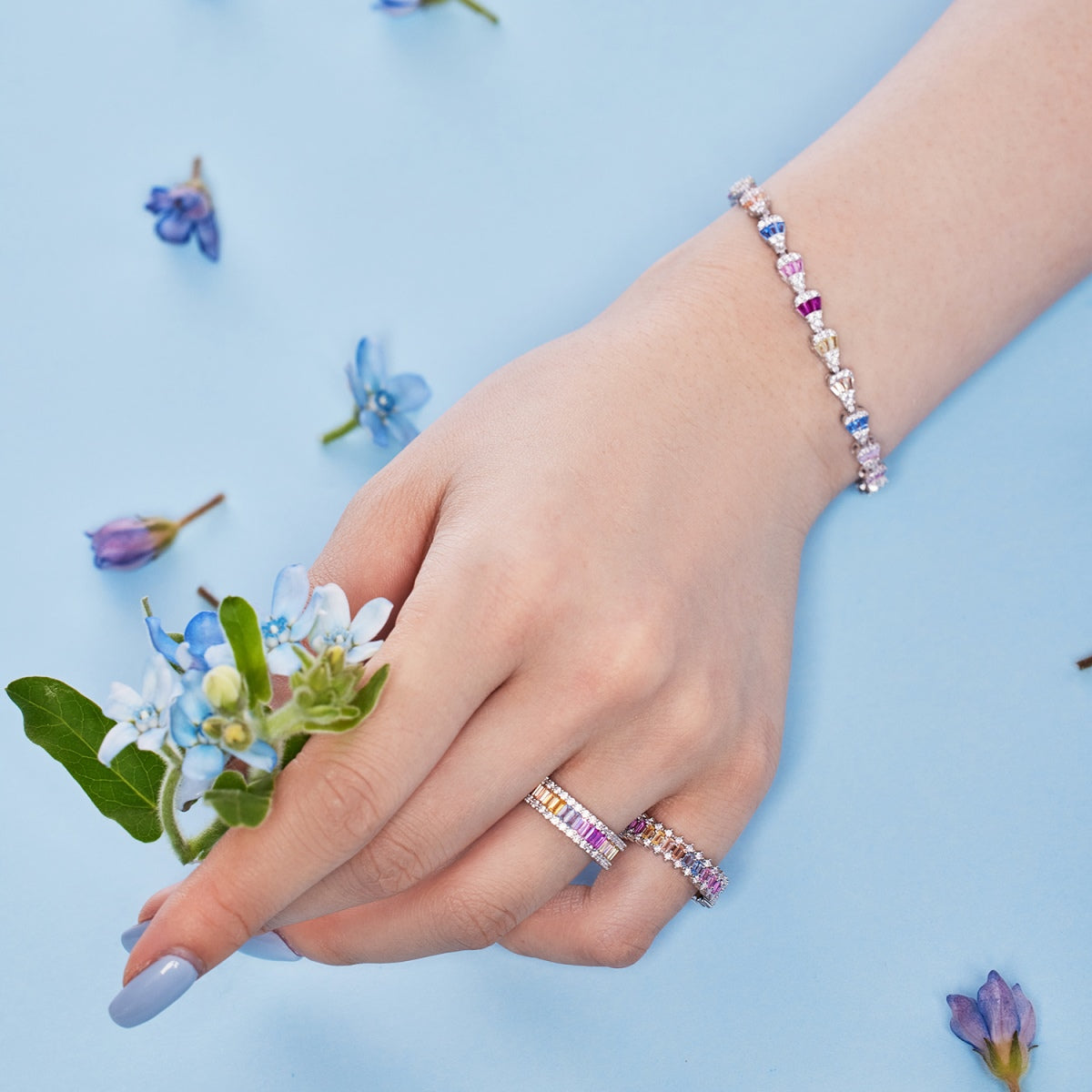 [GALE]Radiant Water Drop Shape Daily Bracelet