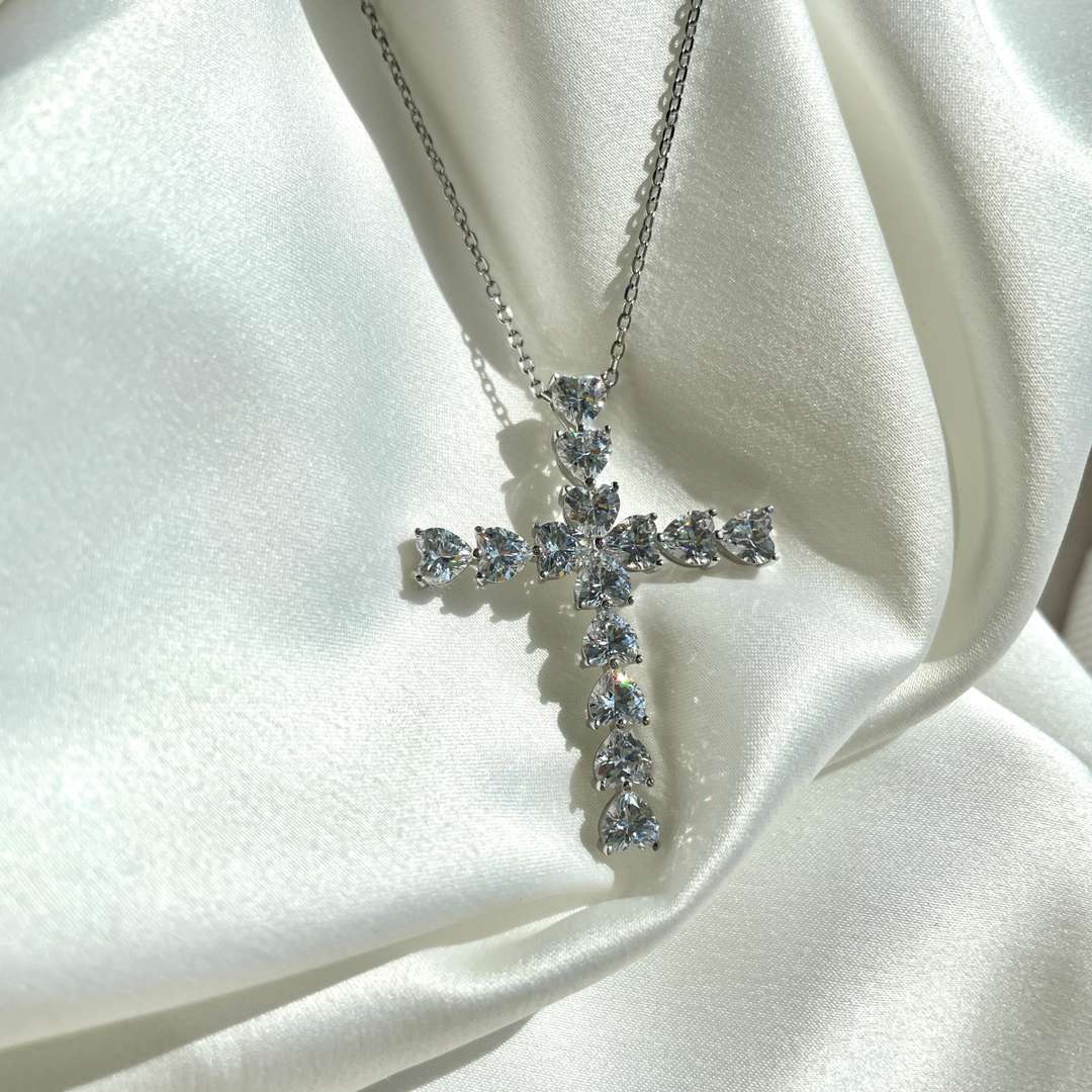 [GALE]Radiant Cross Shape Necklace