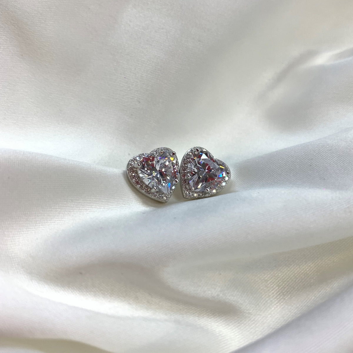[GALE]Sparkling Heart Shape Lover Earrings