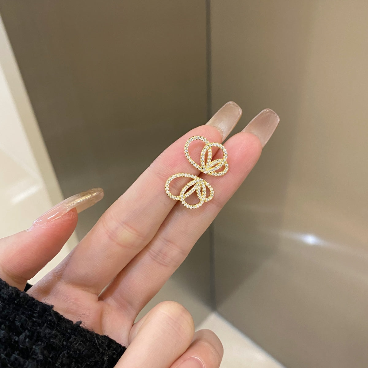 [GALE]Exquisite Butterfly Shape Earrings