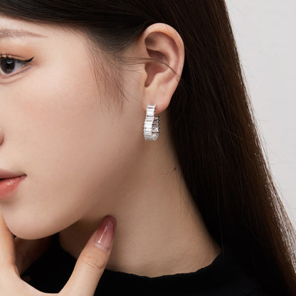 [GALE]Radiant Heart Cutout Earrings