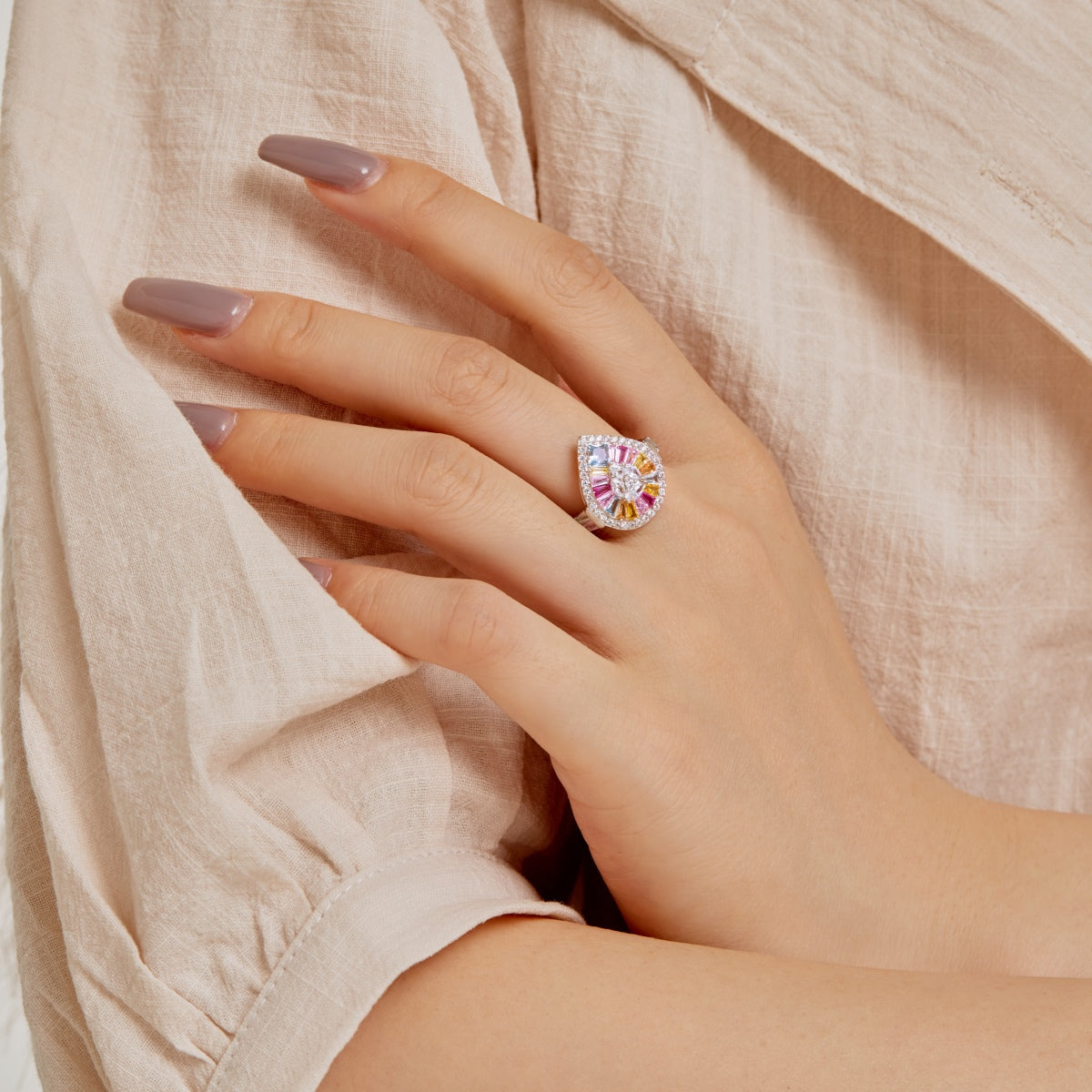 [GALE]Elegant Colorful Water Drop Shape Banquet Ring