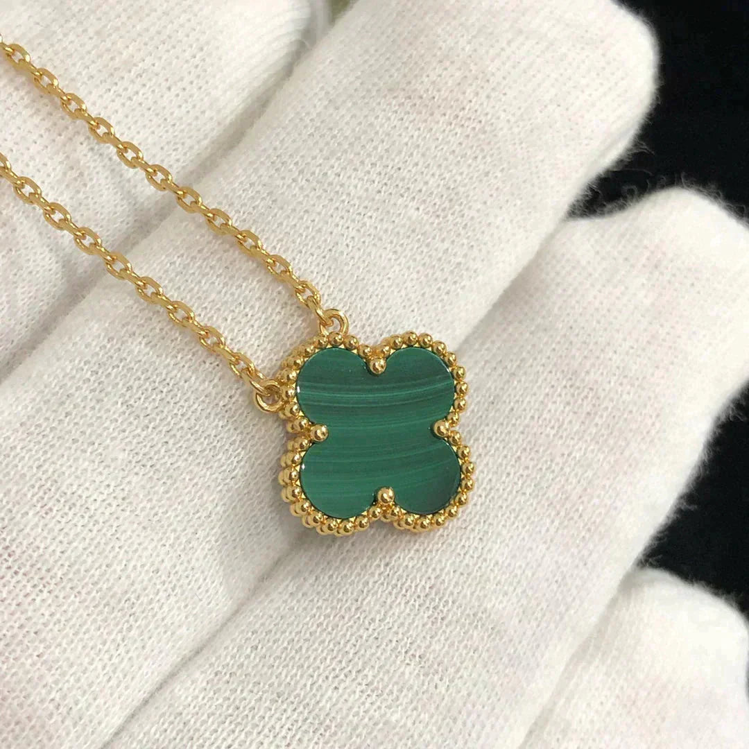 [GALE]CLOVER 15MM MALACHIT EINZELNE BLÜTEN-HALSKETTE