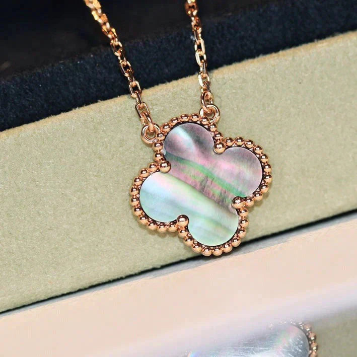 [GALE]CLOVER 15MM  GRAY MOTHER OF PEARL NECKLACE
