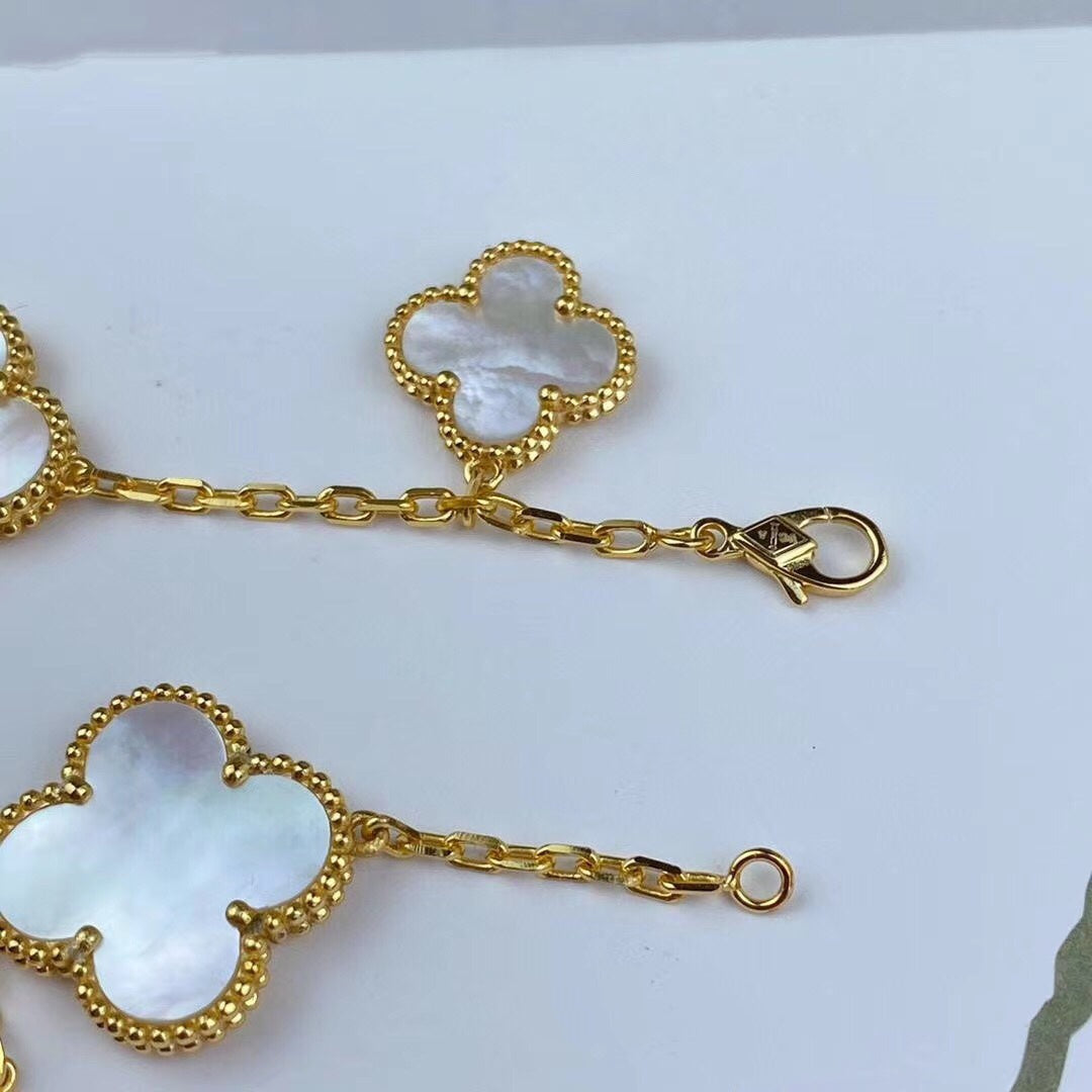 [GALE]MAGIC CLOVER MOP GOLD BRACELET 5 MOTIFS