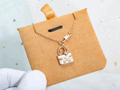 [GALE]AMULETTE PEDANT ROSE GOLD NECKLACE