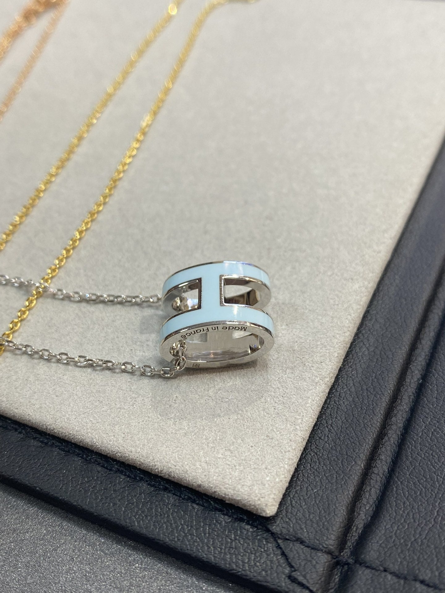 [GALE]POP H HELLBLAUE KETTE