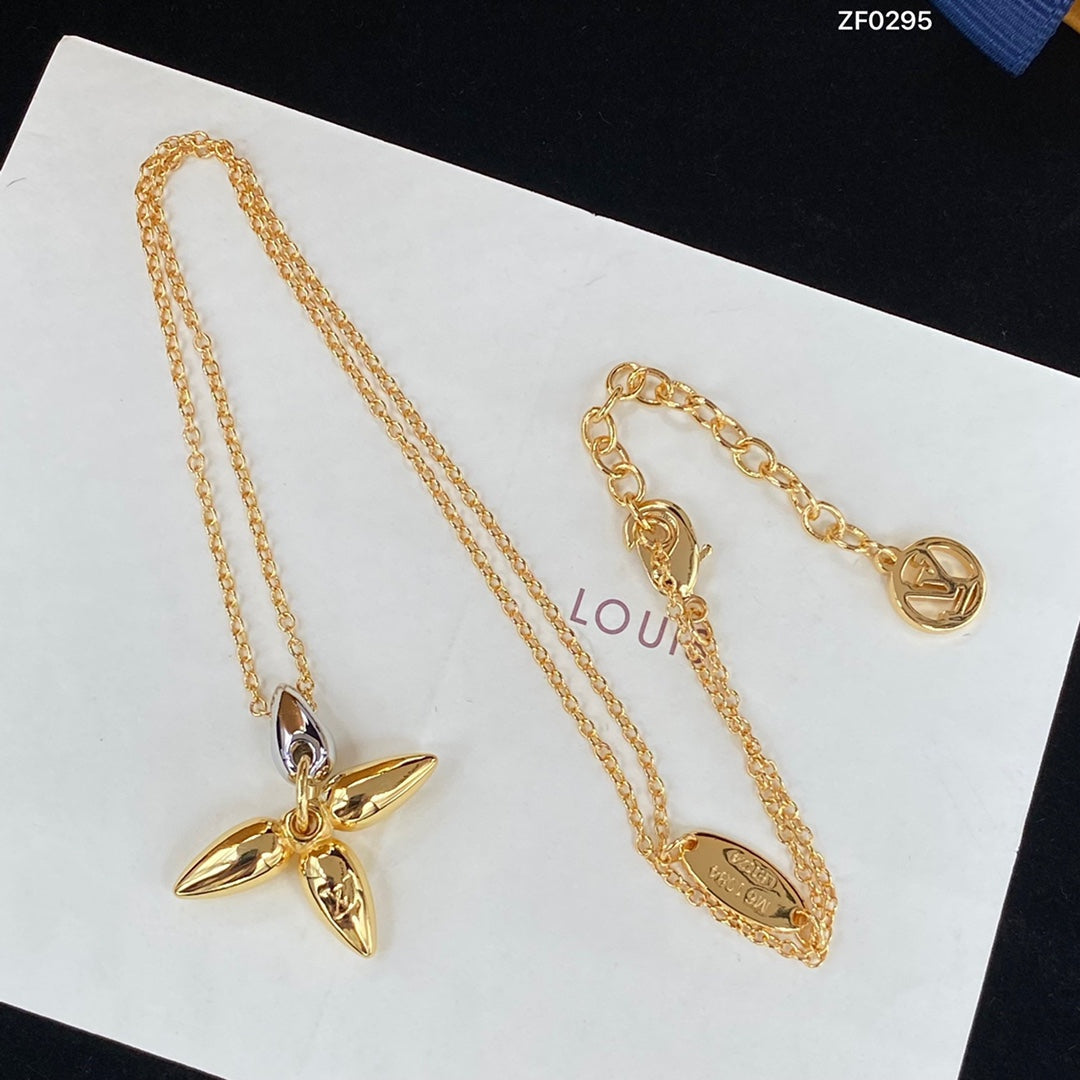 [GALE]LOUISETTE-PEDANT-GOLD-HALSKETTE