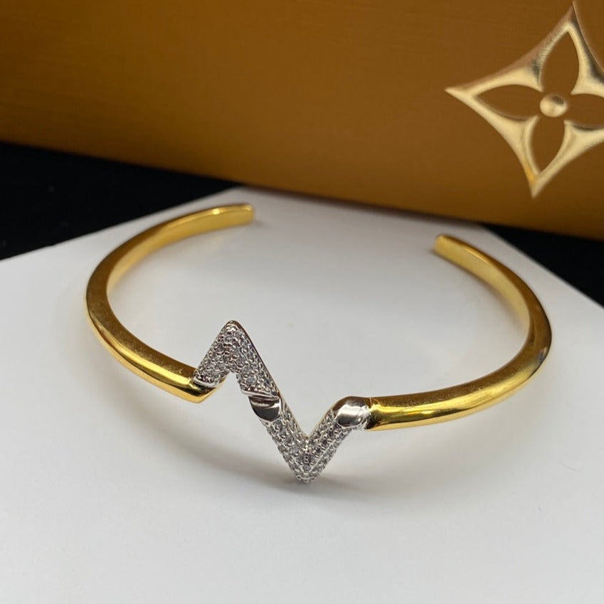[GALE]VOLTE UPSITE DOWN DIAMOND GOLD OPEN BRACELET