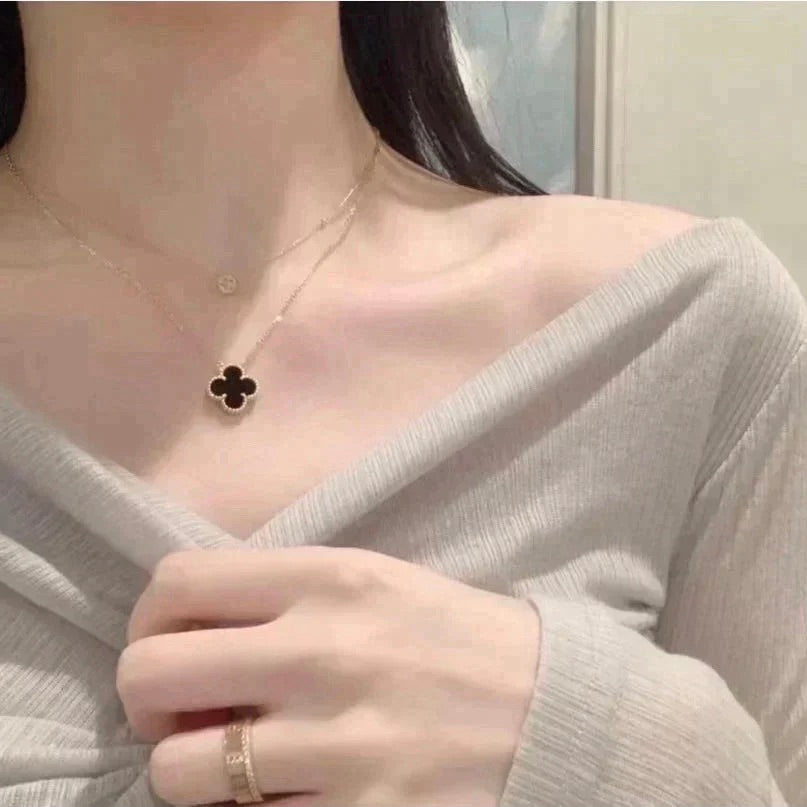[GALE]CLOVER 15MM BLACK ONYX SINGLE FLOWER NECKLACE