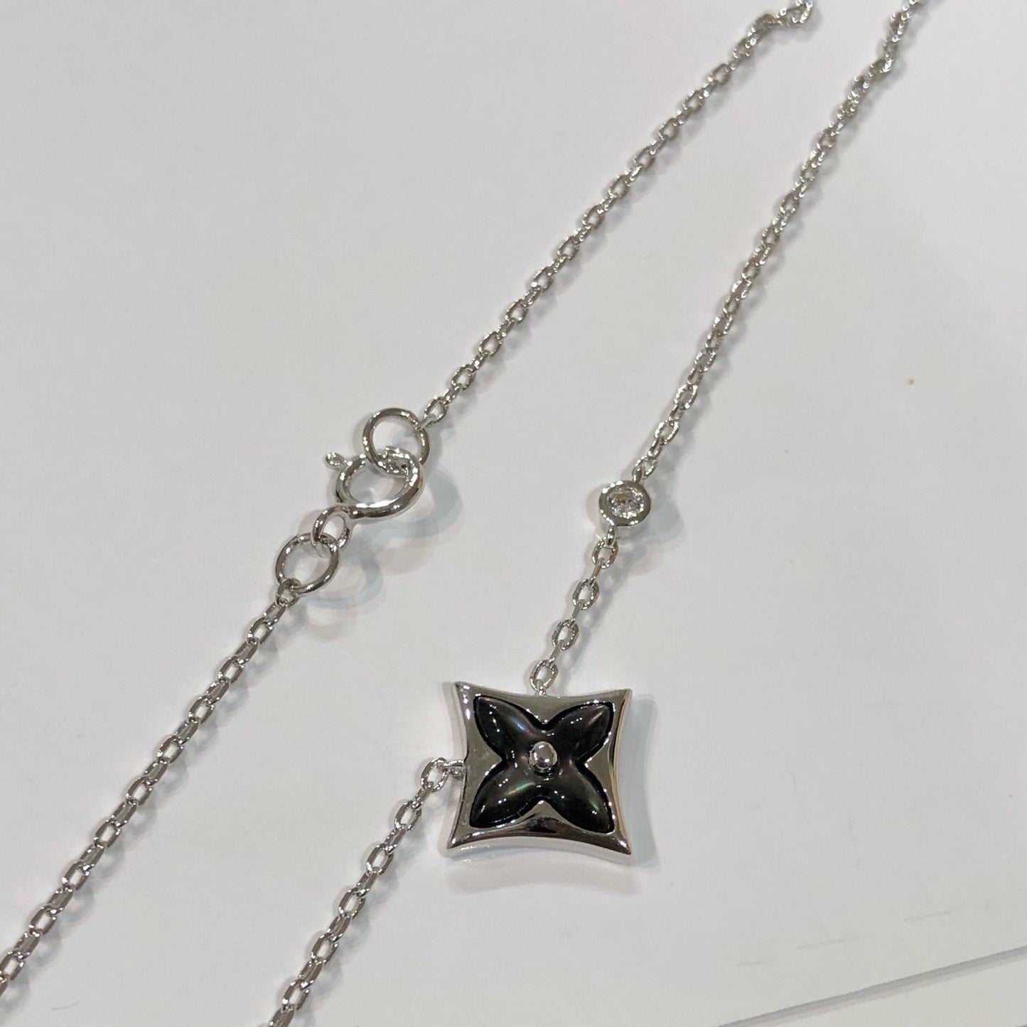 [GALE]STAR SCHWARZE MOP-HALSKETTE