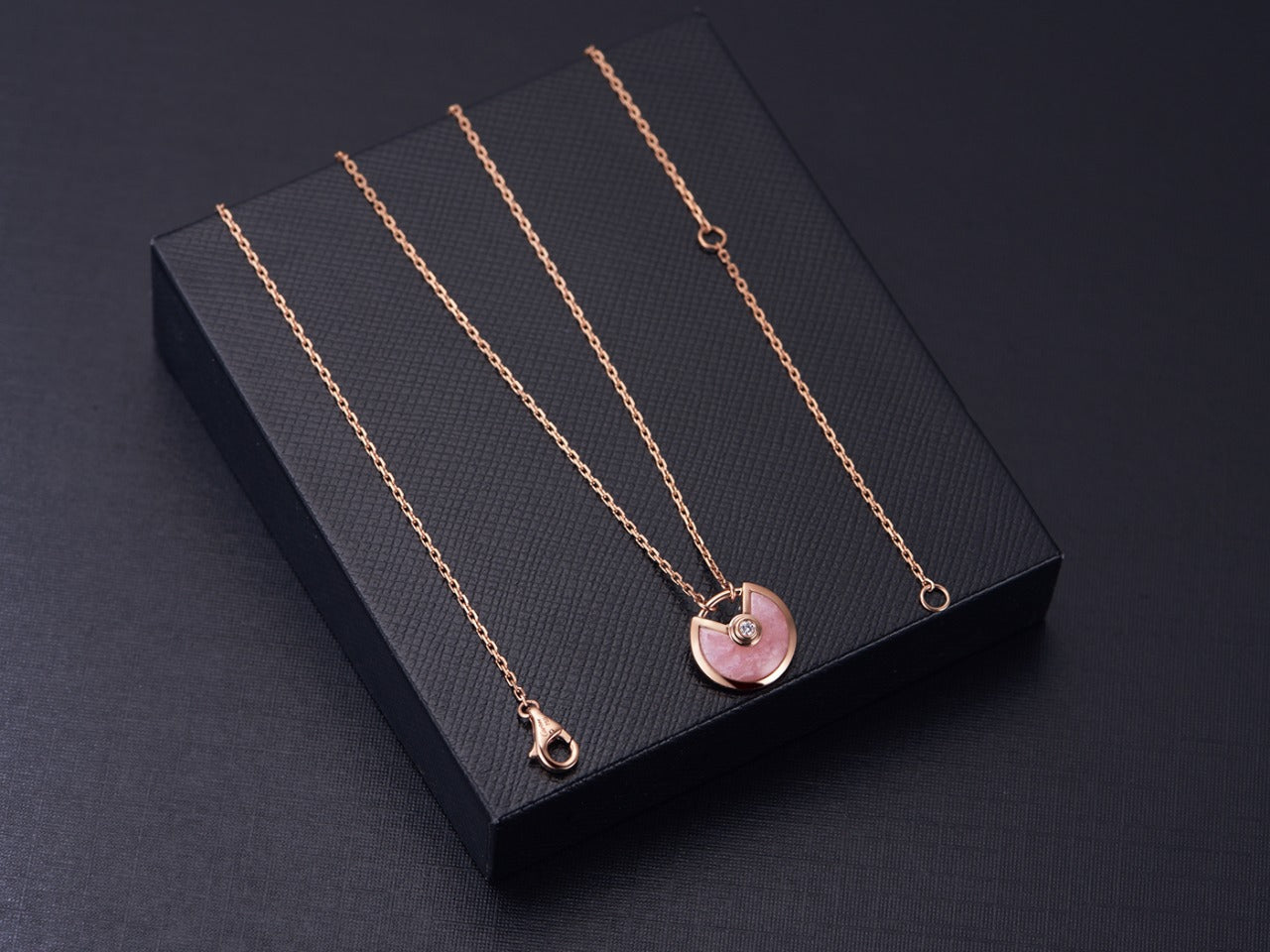 [GALE]AMULETTE ROSE GOLD PINK MOP NECKLACE
