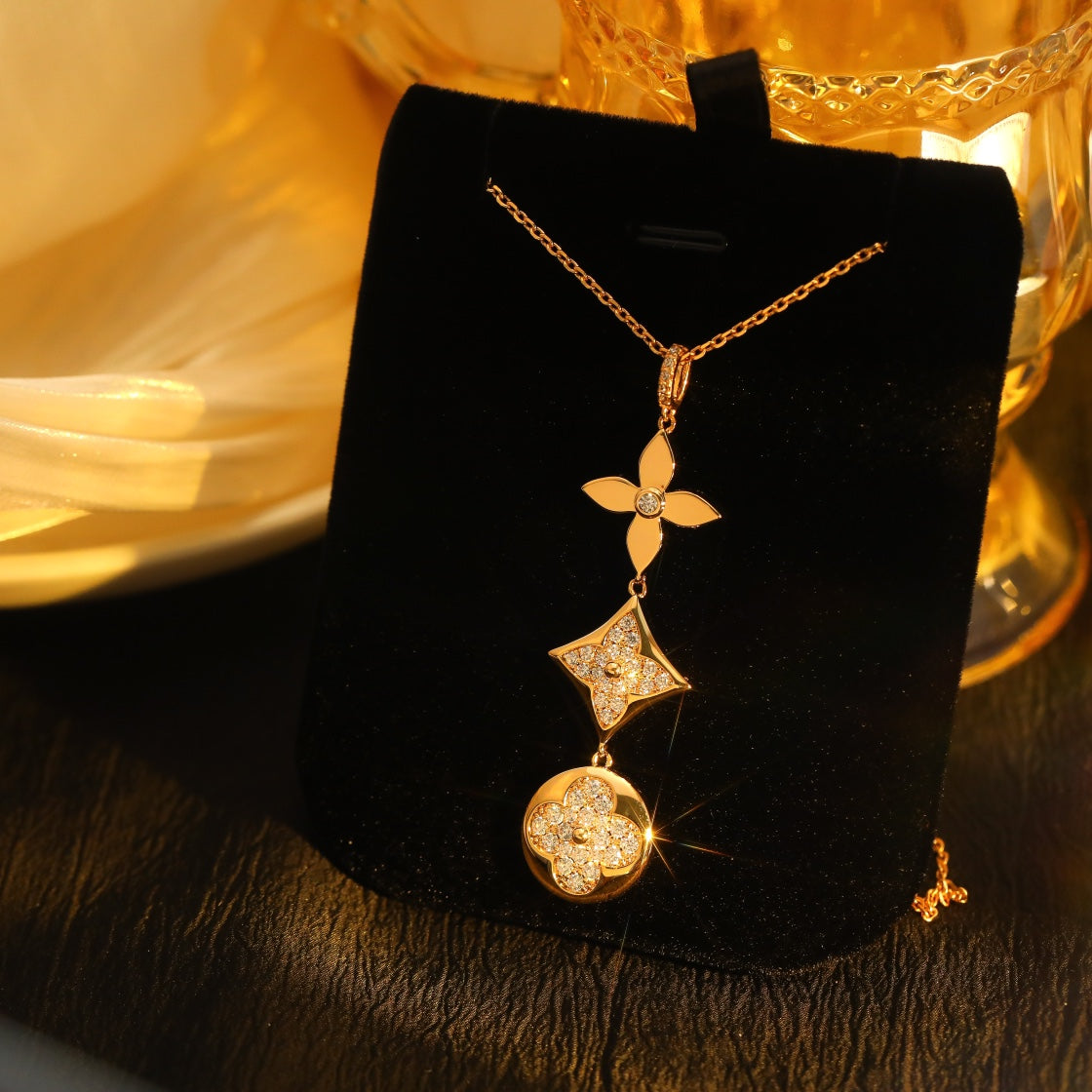 [GALE]Stern- und Sonnen-Diamant-Halskette aus Roségold
