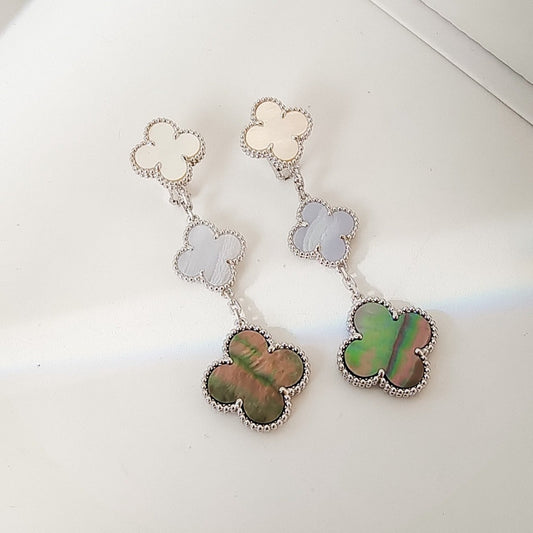 [GALE]CLOVER 3 MOTIFS CHALCEDONY DARK MOP SILBER OHREN