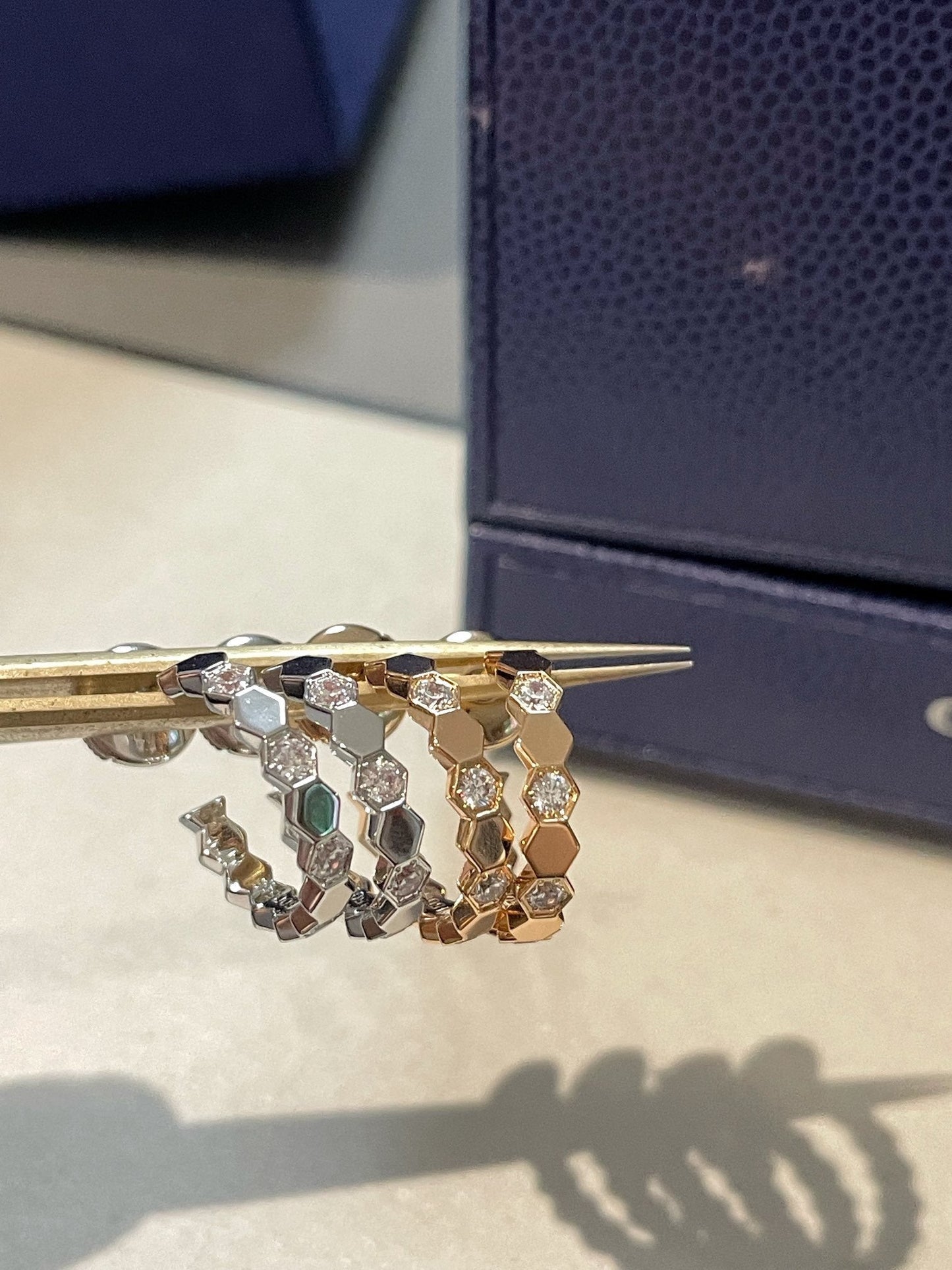 [GALE] Hohler Ring in Form eines vierblättrigen Kleeblatts
