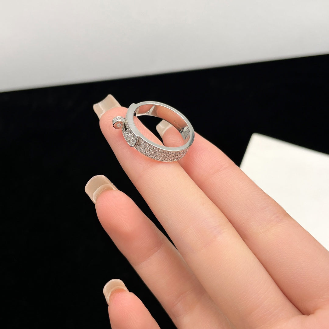 [GALE]KELLY SILBER-DIAMANTRING