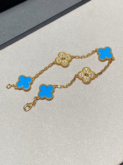 [GALE] CLOVER 5 MOTIF BLUE AGATE BRACELET COLLECTION