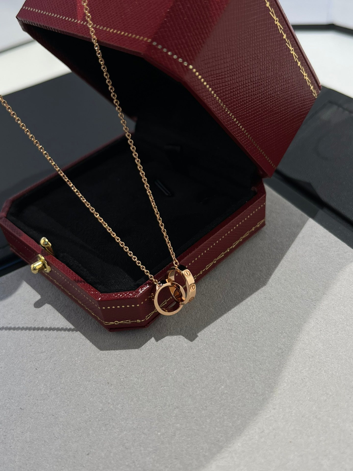 [GALE] Liebeskette mit Doppelring, Roségold 