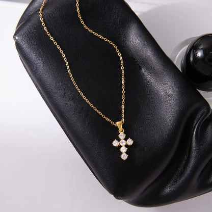 [GALE]Wynter Diamond Cross Necklace