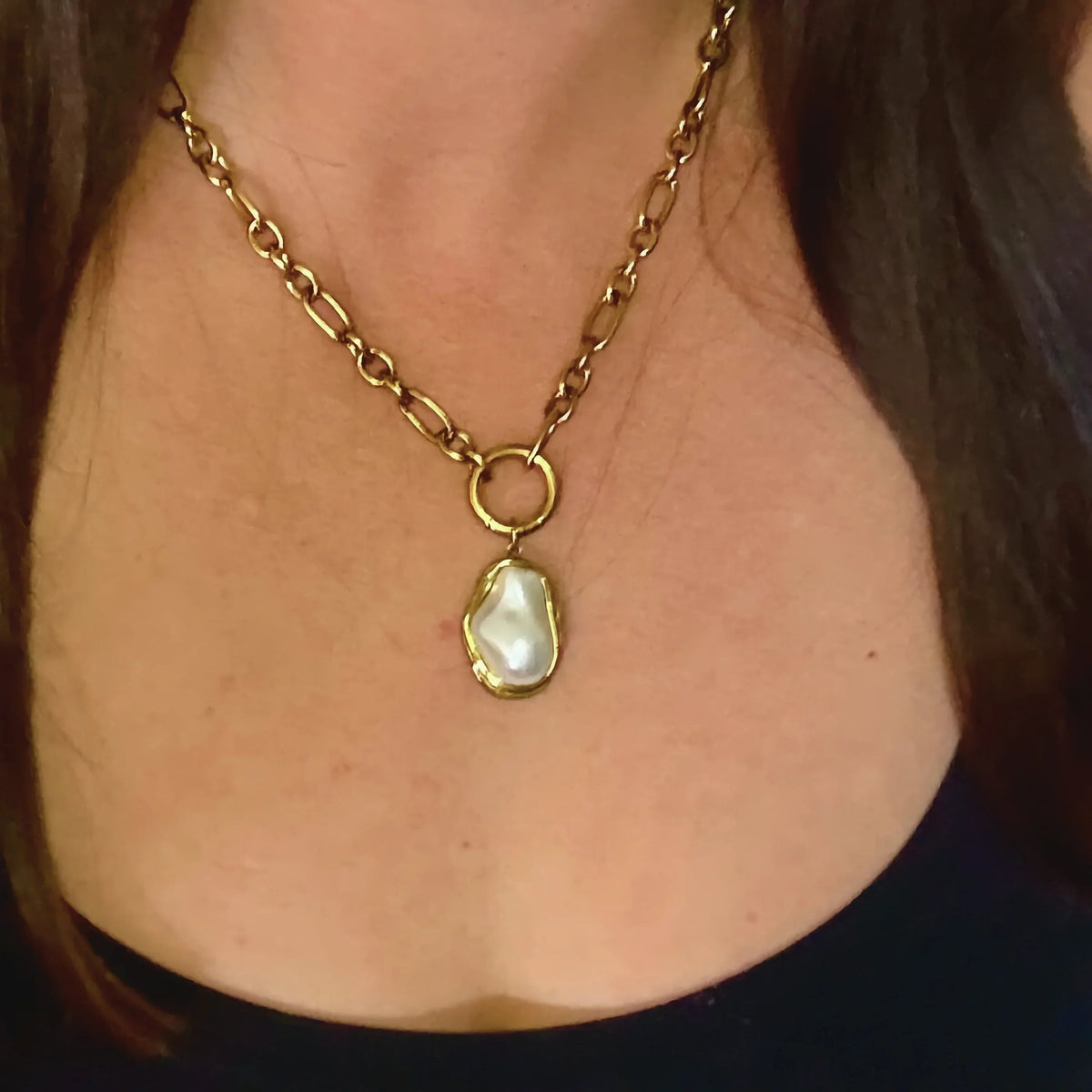 [GALE]Shelby Mother Of Pearl Pendant