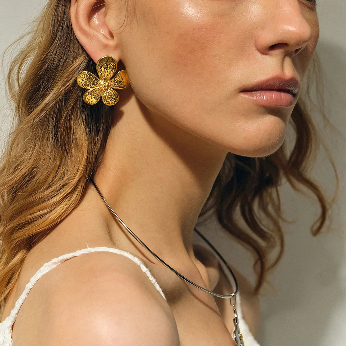[GALE]Daisy Gold Earrings