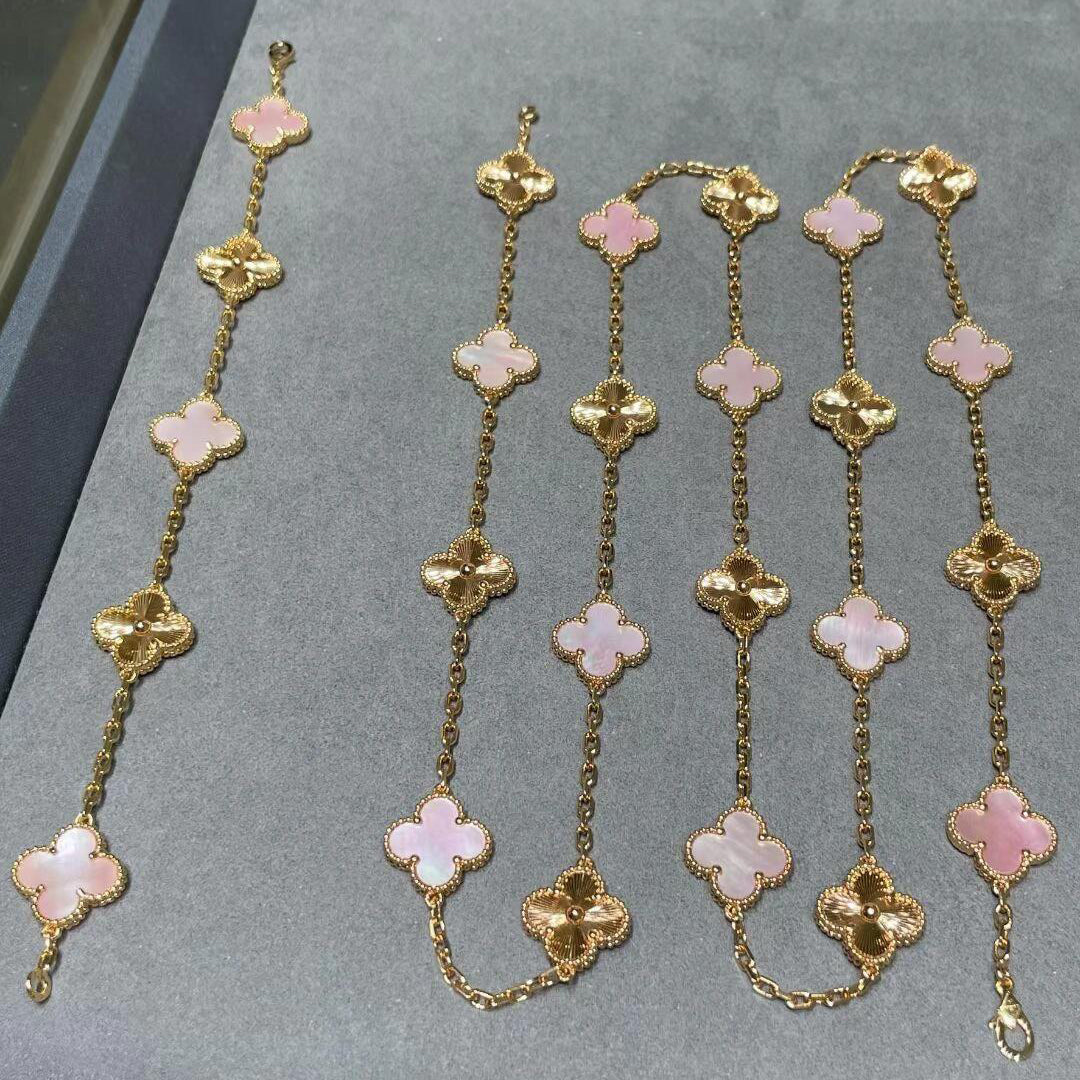 [GALE]CLOVER 20 MOTIFS LASER PINK MOP NECKLACE