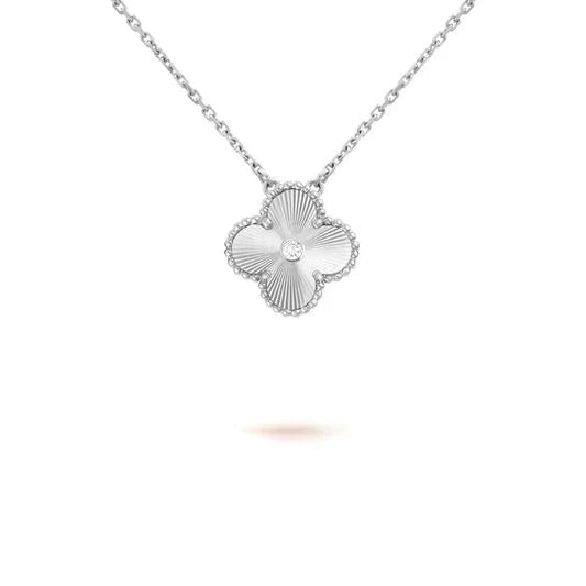 [GALE]CLOVER 15MM DIAMANT-LASER-HALSKETTE SILBER