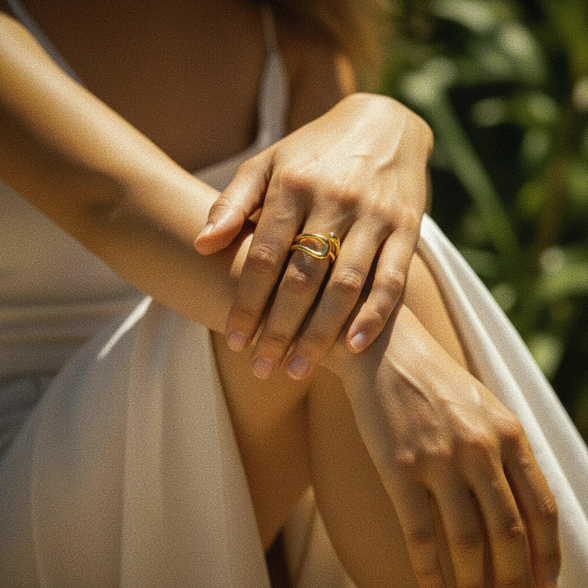 [GALE]Bernice Open Ended Gold Ring