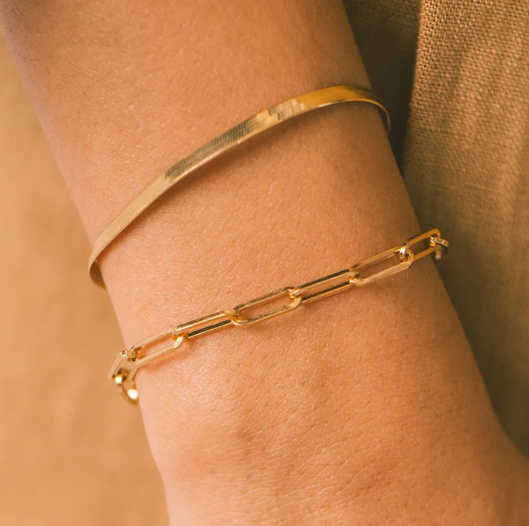 [GALE]Eloise Gold Paperclip Bracelet