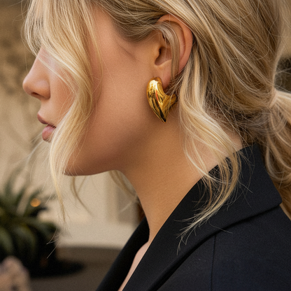 [GALE]Aimee Chunky Heart Gold Earrings