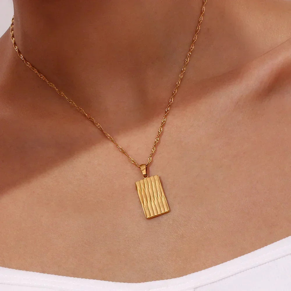 [GALE]Dahlia Gold Necklace