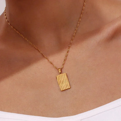 [GALE]Dahlia Gold Necklace