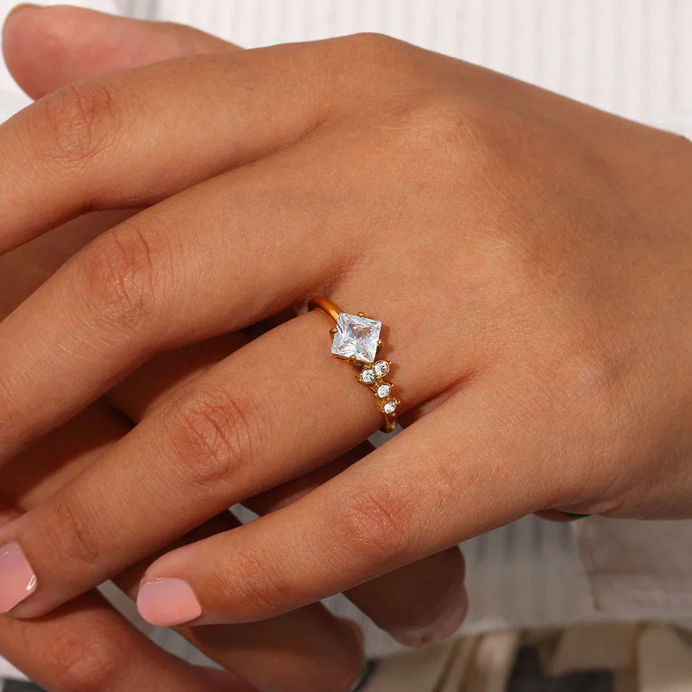 [GALE]Alaia Diamond Ring