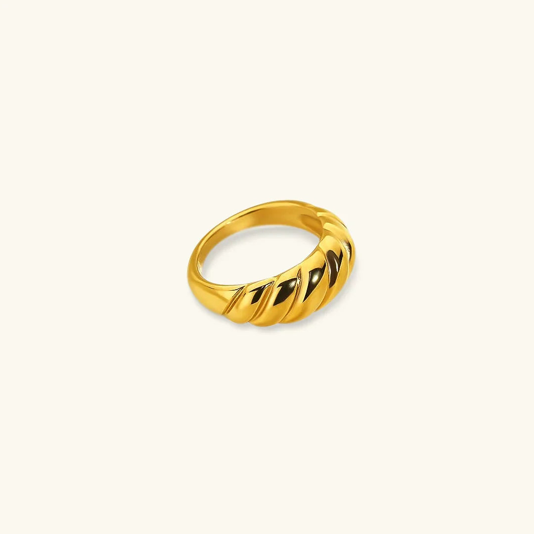 [GALE]Amaia Gold Croissant Ring