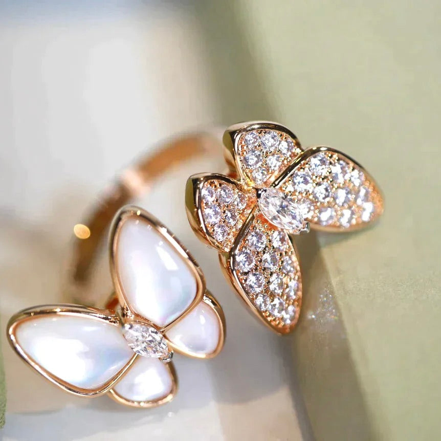 [GALE]TWIN BUTTERFLY DIAMOND MOP RING