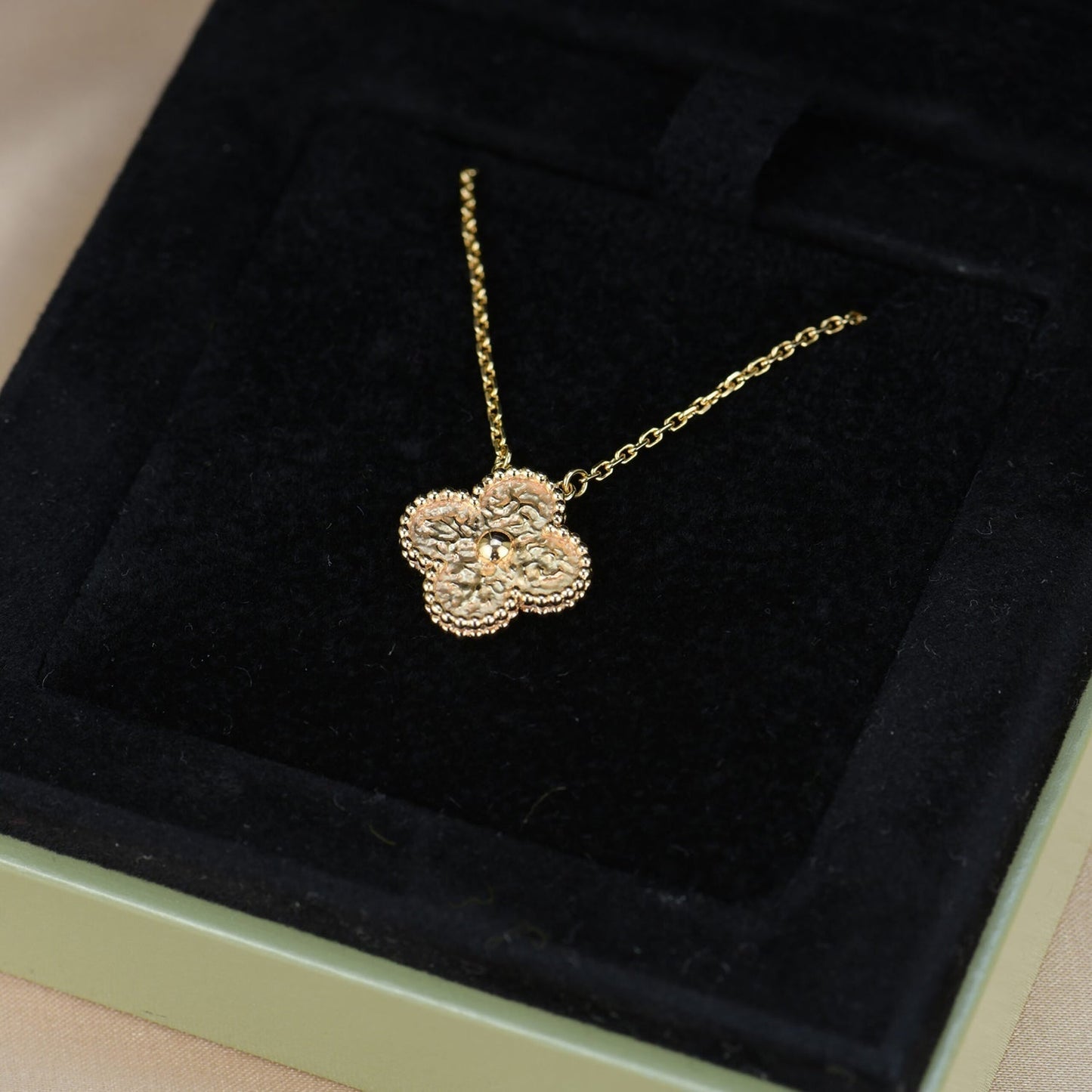 [GALE]CLOVER 15MM  BRONZING NECKLACE