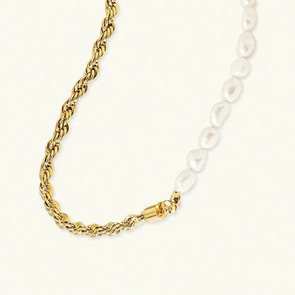 [GALE]Dualia Gold Pearl Necklace