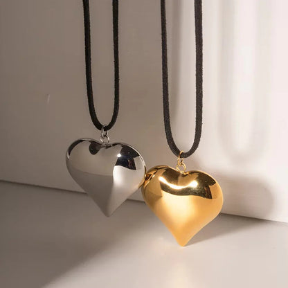 [GALE]Lavine Heart Necklace