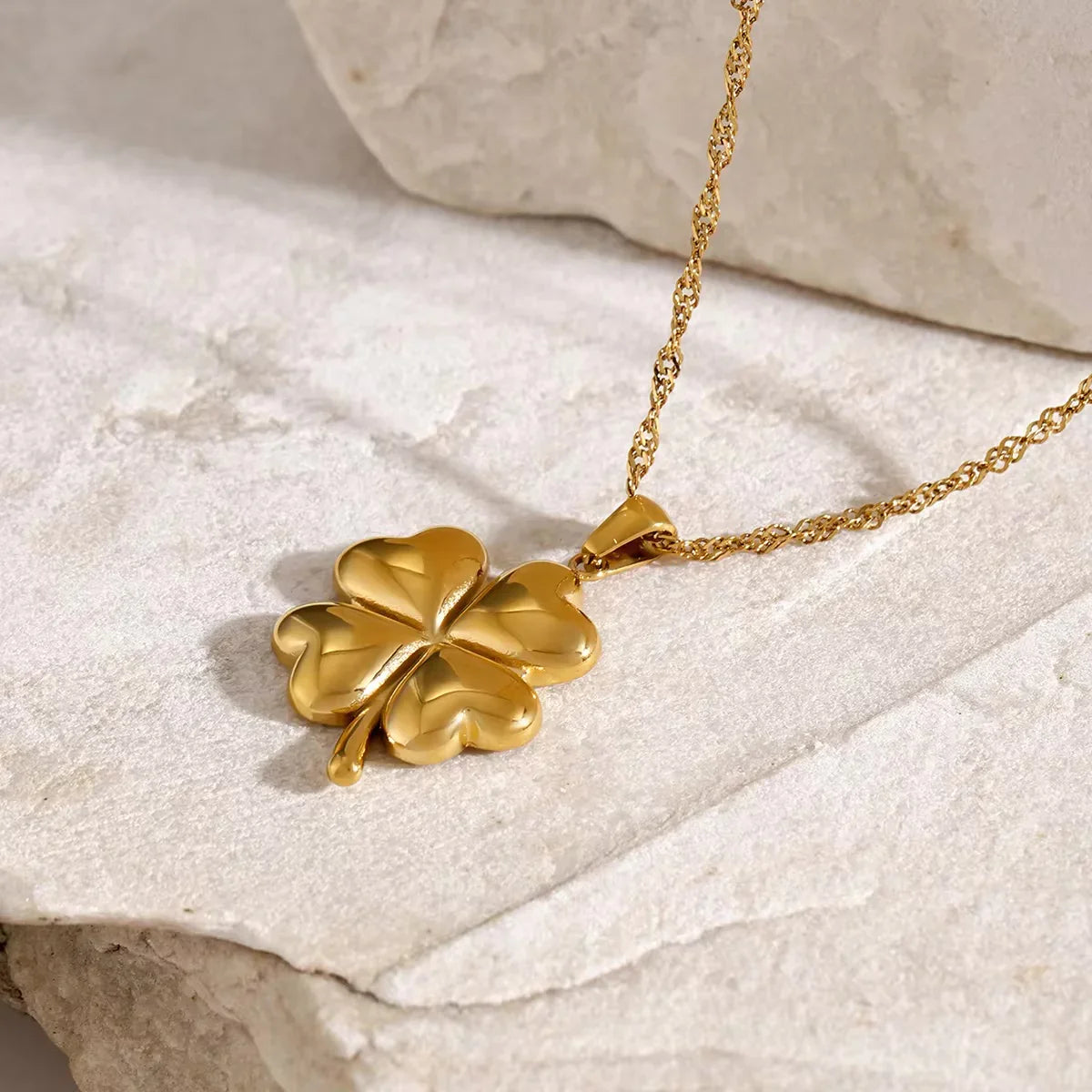 [GALE]Ella Clover Gold Necklace