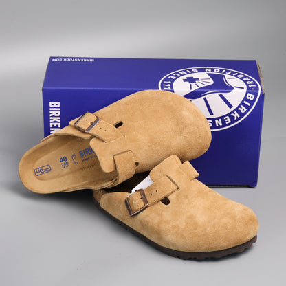 Boston Soft Footbed Sand Suede