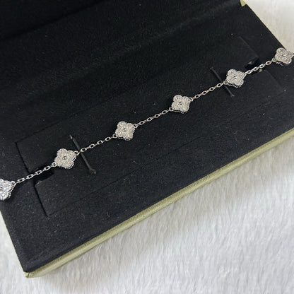 [GALE]CLOVER 6 MOTIF DIAMOND BRACELET