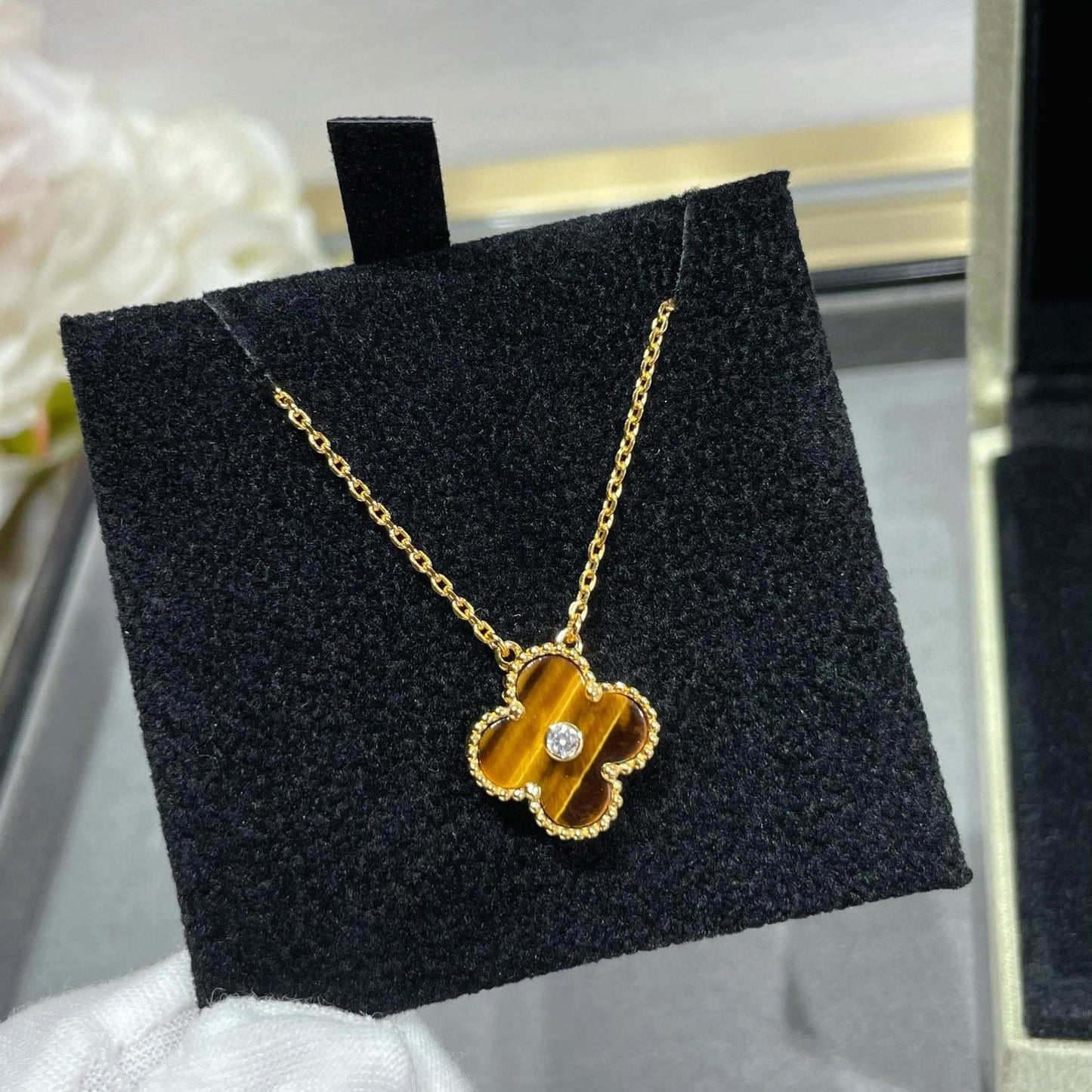 [GALE]CLOVER 15MM DIAMANT UND GELBER TIGERAUGE-ACHAT-Halskette