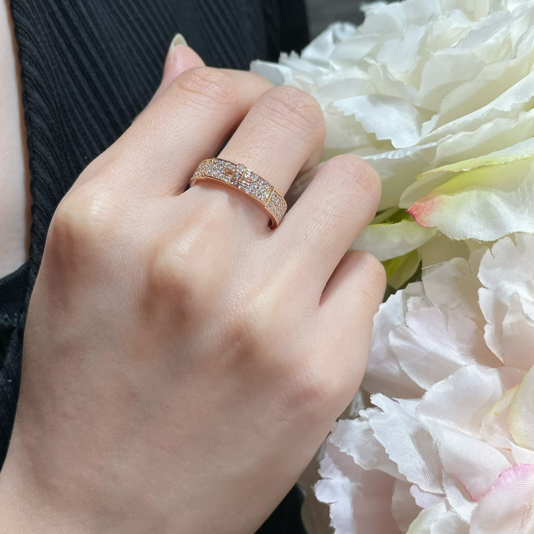 [GALE]KELLY RING AUS ROSA GOLD MIT DIAMANTEN