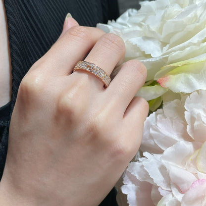 [GALE]KELLY RING AUS ROSA GOLD MIT DIAMANTEN
