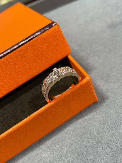 [GALE]KELLY RING AUS ROSA GOLD MIT DIAMANTEN