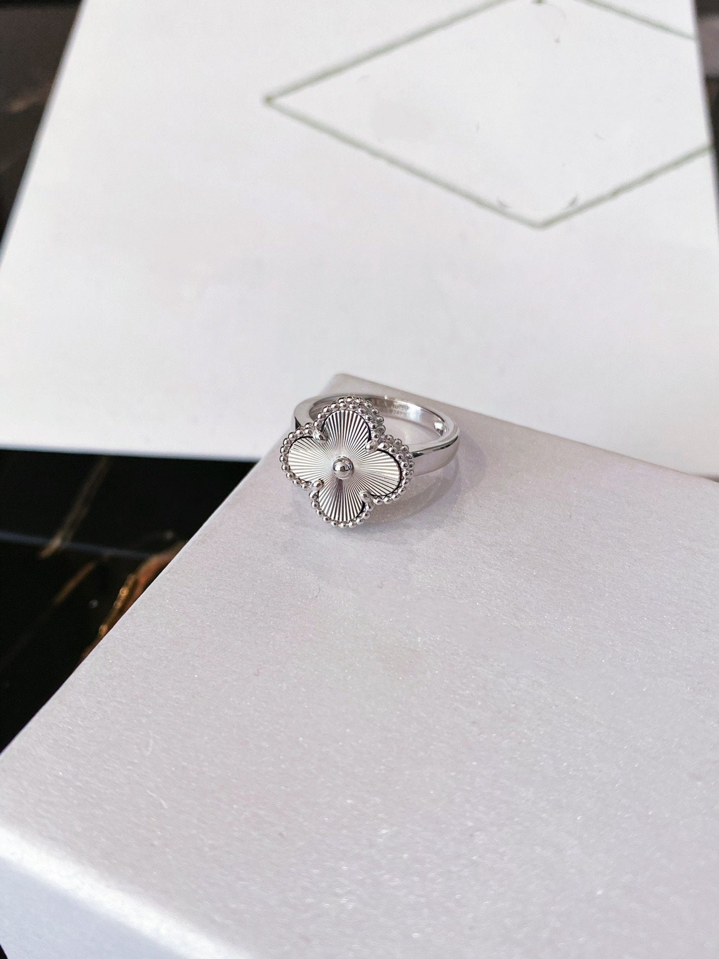[GALE]CLOVER SILBERRING