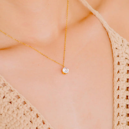 [GALE]Kyla Solitaire Gold Necklace