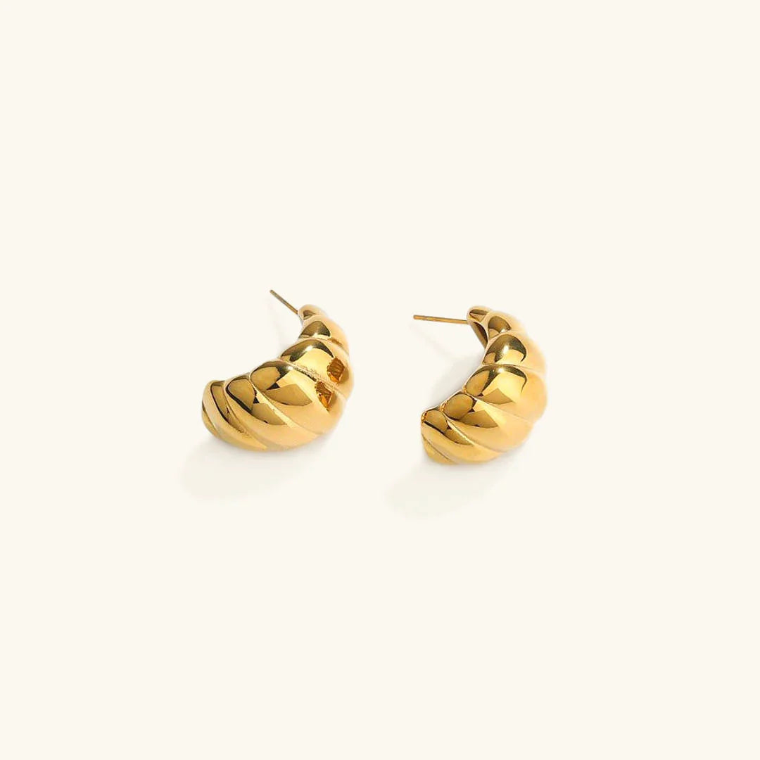 [GALE]Lucina Gold Huggie Earrings